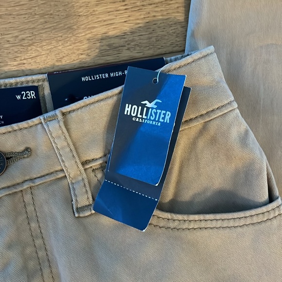 Hollister Super Skinny High rise NWT - Picture 4 of 6